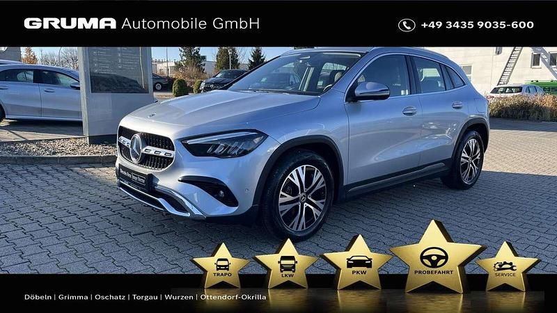 Gebraucht Mercedes GLA180 Advanced 116 PS (85 kW) 2023 Silber SUV
