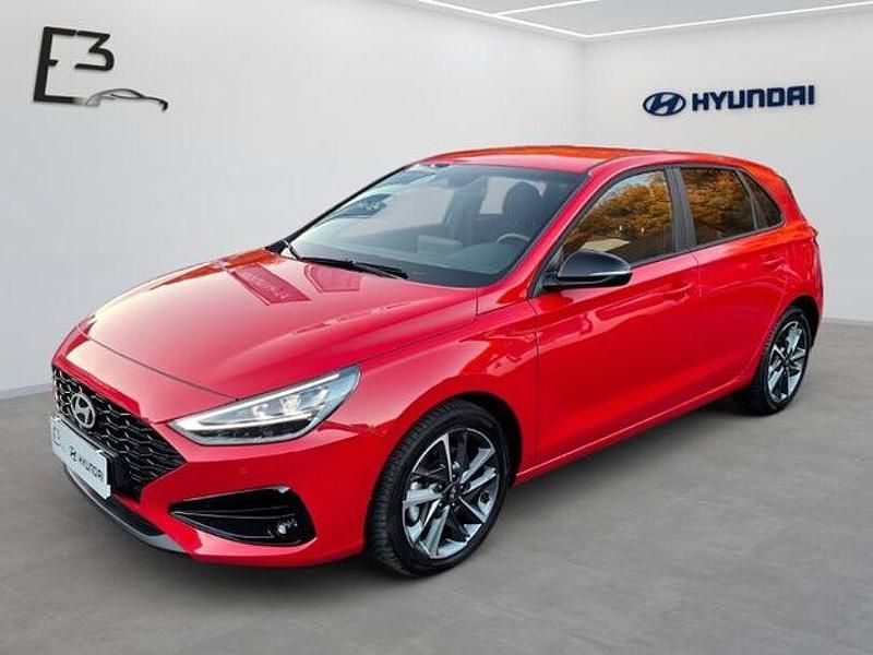 Rot Gebraucht 2025 Hyundai i30 Advantage Limousine | 20.490 € (Fairer Preis) - Bild 1/4