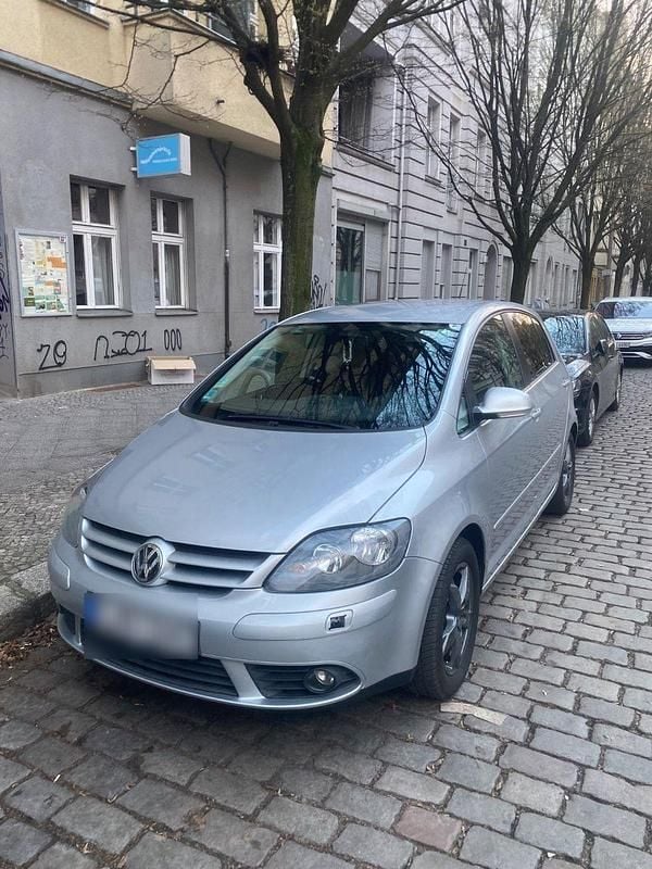 Gebraucht VW Golf Plus Cross 102 PS (75 kW) 2007 Silber Van / Kleinbus