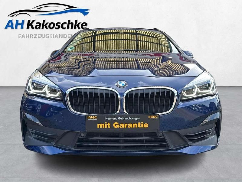 Gebraucht BMW 218 Advantage 140 PS (102 kW) 2018 Mediterranblau metallic Van / Kleinbus
