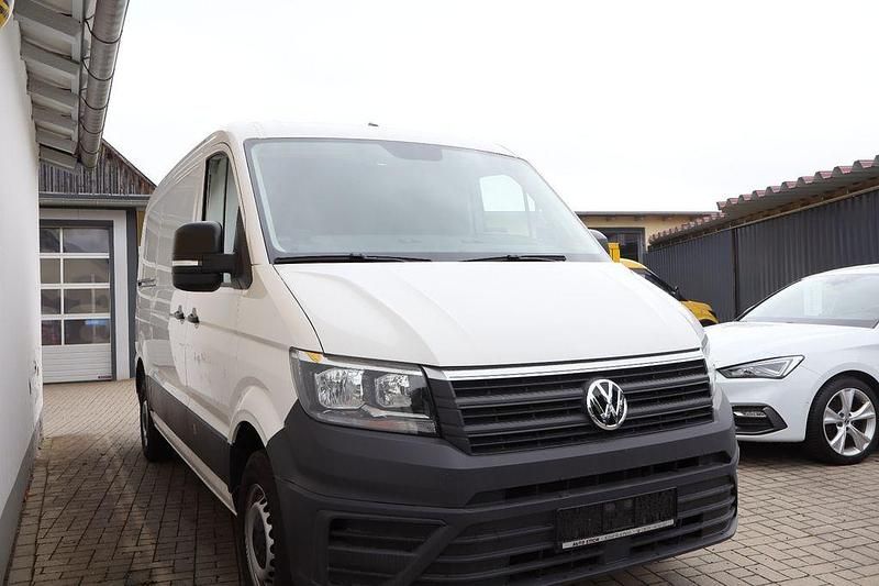 Gebraucht VW Crafter 102 PS (75 kW) 2023 Weiß Van