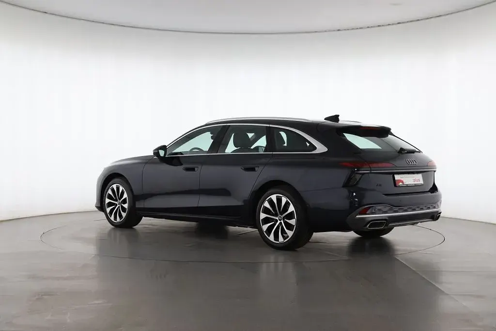 Gebraucht Audi A6 Ambiente 204 PS (150 kW) 2025 Firmamentblau Kombi