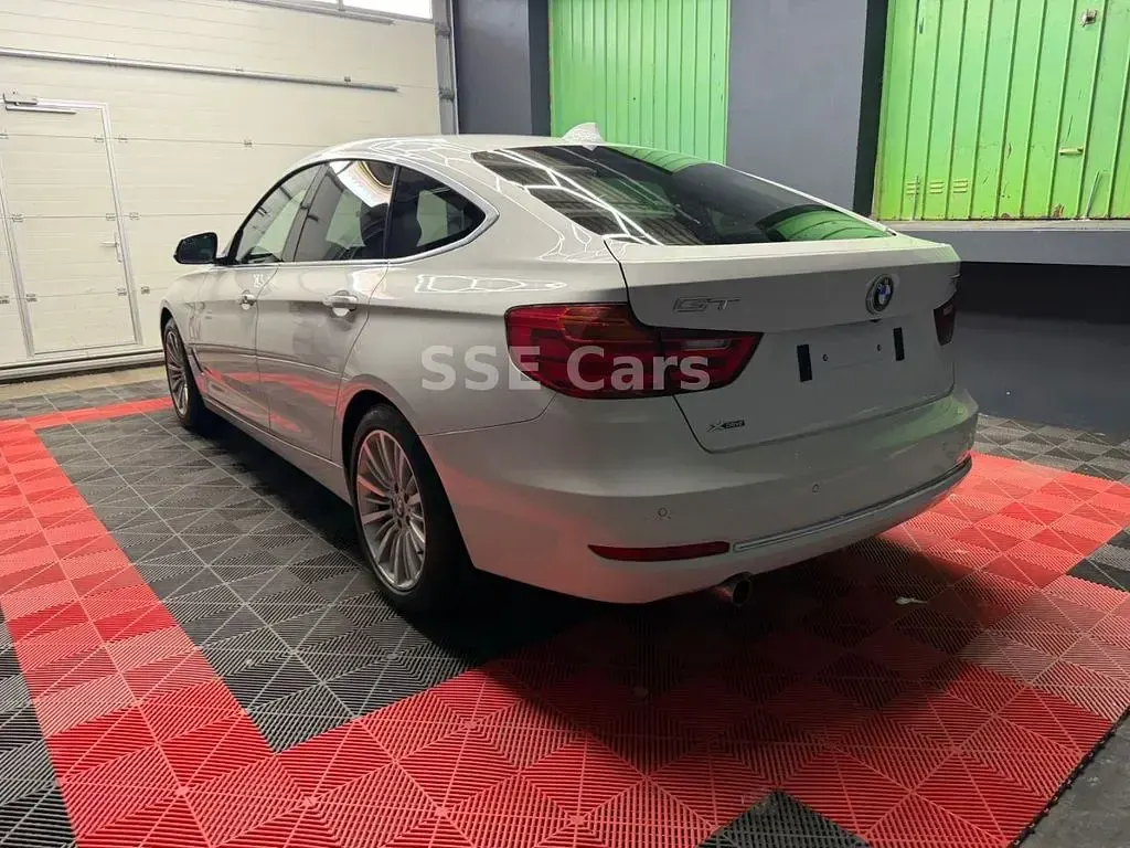 Gebraucht BMW 320 Luxury Line 184 PS (135 kW) 2014 Weiß Limousine
