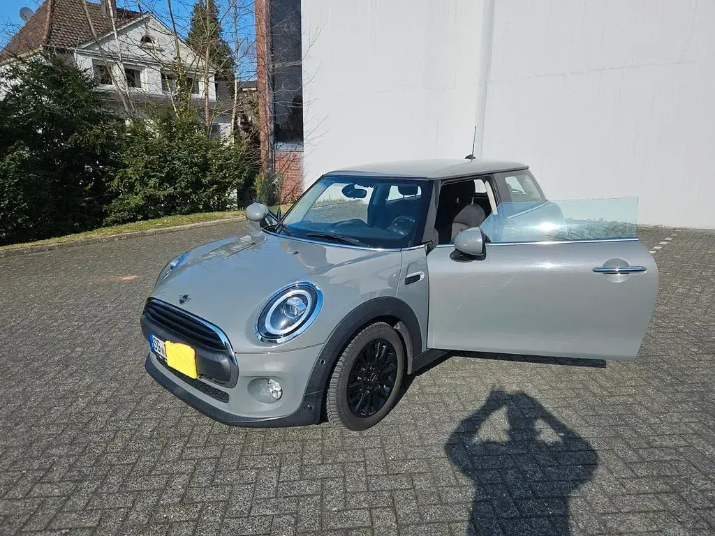 Gebraucht Mini ONE 102 PS (75 kW) 2019 Grau Kleinwagen
