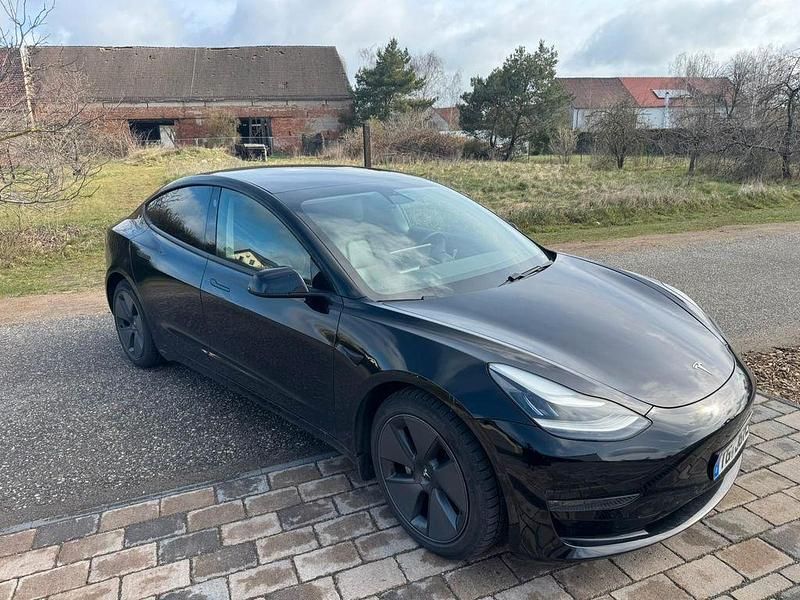 Gebraucht Tesla Model 3 339 kW (462 PS) 2020 Schwarz Limousine