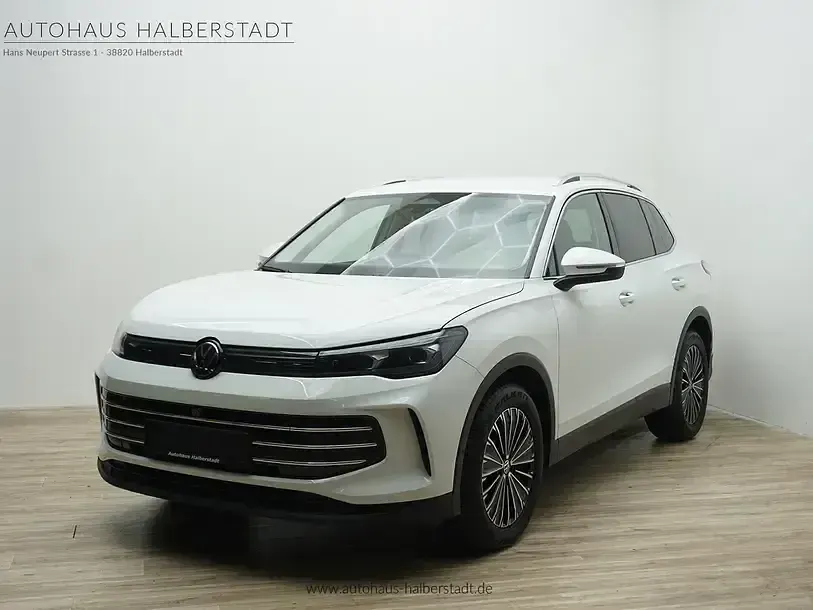 Gebraucht VW Tiguan IQ Drive 150 PS (110 kW) 2024 Pure white SUV
