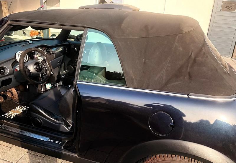 Gebraucht Mini Cooper Cabriolet 116 PS (85 kW) 2006 Schwarz Cabrio