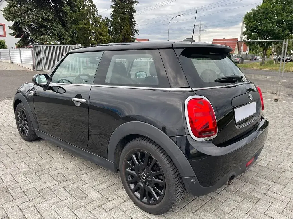 Gebraucht Mini ONE Chili 102 PS (75 kW) 2018 Schwarz Kleinwagen