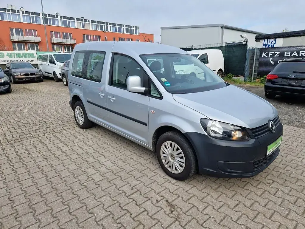Gebraucht VW Caddy 86 PS (63 kW) 2014 Silber Van / Kleinbus