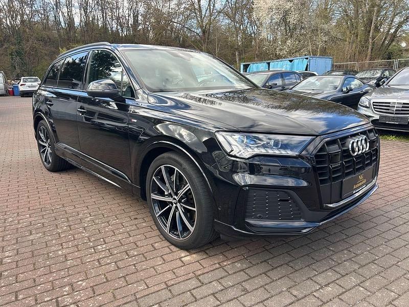 Gebraucht Audi Q7 S-Line 286 PS (210 kW) 2019 Orcaschwarz/deep black SUV