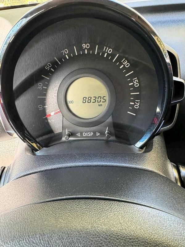 Andere farben Gebraucht 2021 Toyota Aygo Kleinwagen | 6.000 € (Superpreis) - Bild 1/4