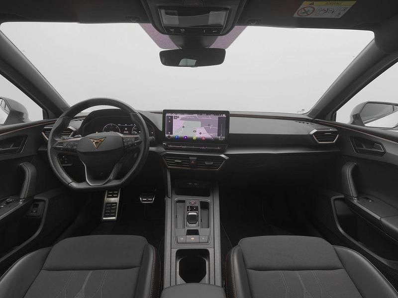 Gebraucht Cupra Leon 204 PS (150 kW) 2023 Nevada weiß metallic Kombi