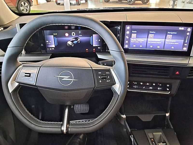 Neu Opel Frontera 145 PS (106 kW) 2025 Effektblau / dach schwarz SUV