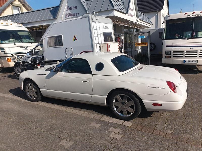 Usata Ford Thunderbird 284 CV (208 kW) 2004 Bianco Cabrio