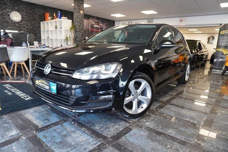 Gebraucht VW Golf VII Cup 105 PS (77 kW) 2014 Schwarz Limousine