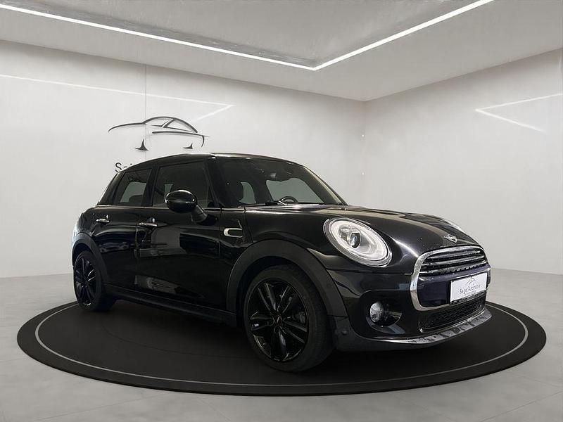 Second-hand Mini Cooper 136 CP (100 kW) 2017 Negru Hatchback