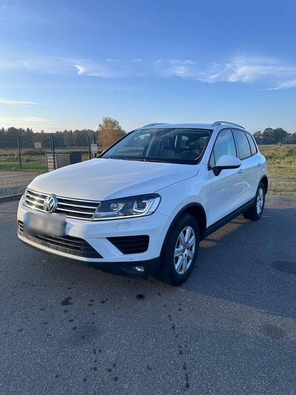 Weiß Gebraucht 2018 VW Touareg SUV | 21.500 € (Superpreis) - Bild 1/4