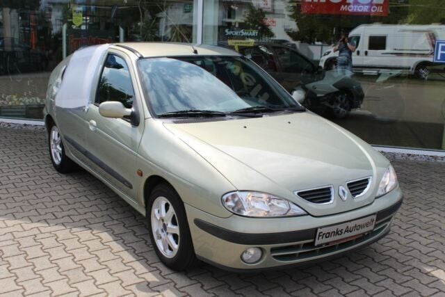 Gebraucht Renault Mégane II Expression 107 PS (78 kW) 2002 Grün metallic Limousine