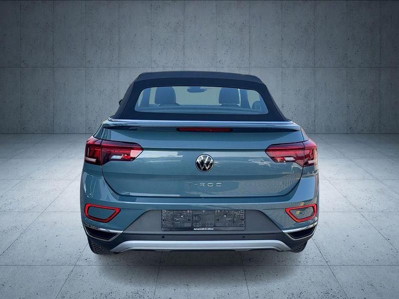 Gebraucht VW T-Roc Cabriolet Goal 150 PS (110 kW) 2025 Petroleum blue metallic Cabrio