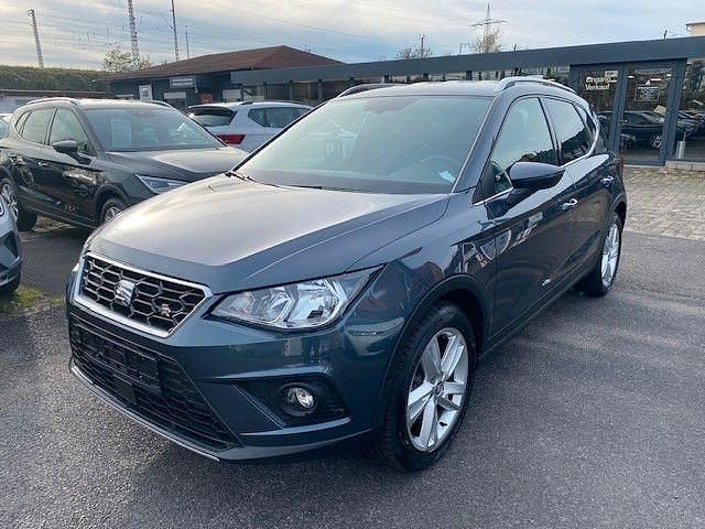 Grau Gebraucht 2020 Seat Arona FR SUV | 18.900 € (Fairer Preis) - Bild 1/4