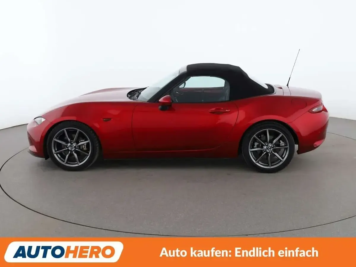 Gebraucht Mazda MX5 Selection 184 PS (135 kW) 2020 Soul red crystal Cabrio