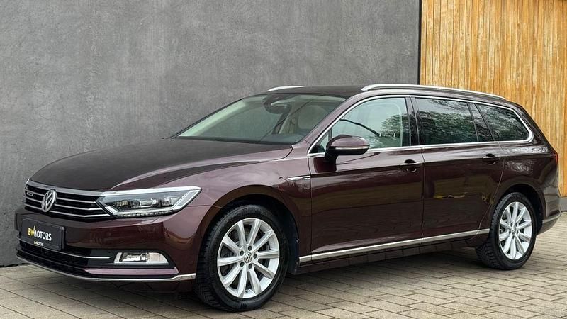 Gebraucht VW Passat Highline 239 PS (175 kW) 2017 Rot Kombi