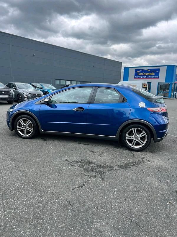 Gebraucht Honda Civic 100 PS (73 kW) 2011 Blau Limousine