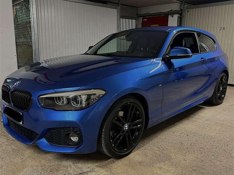 Blau Gebraucht 2018 BMW 118 M Sport Kleinwagen | 15.000 € (Fairer Preis) - Bild 1/4
