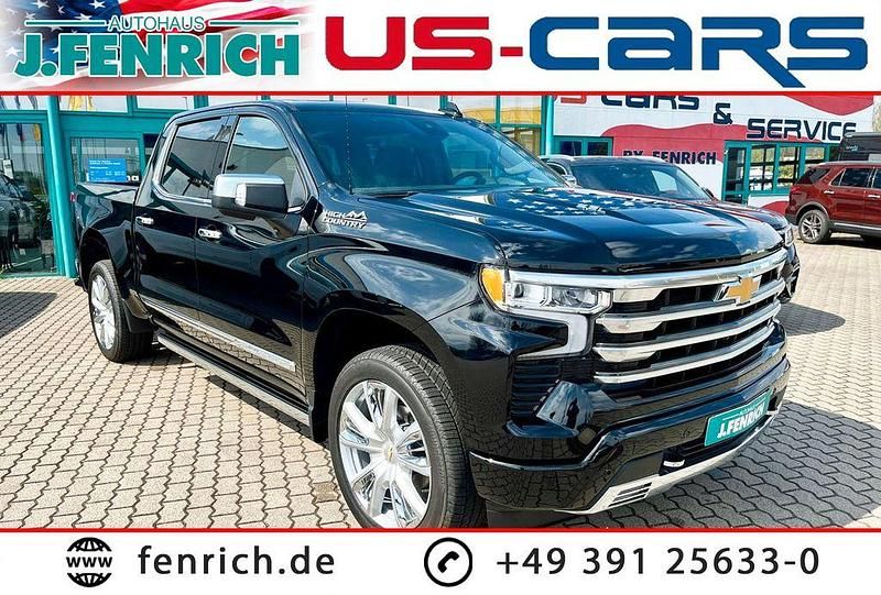 Neu Chevrolet Silverado 426 PS (313 kW) 2026 Schwarz SUV