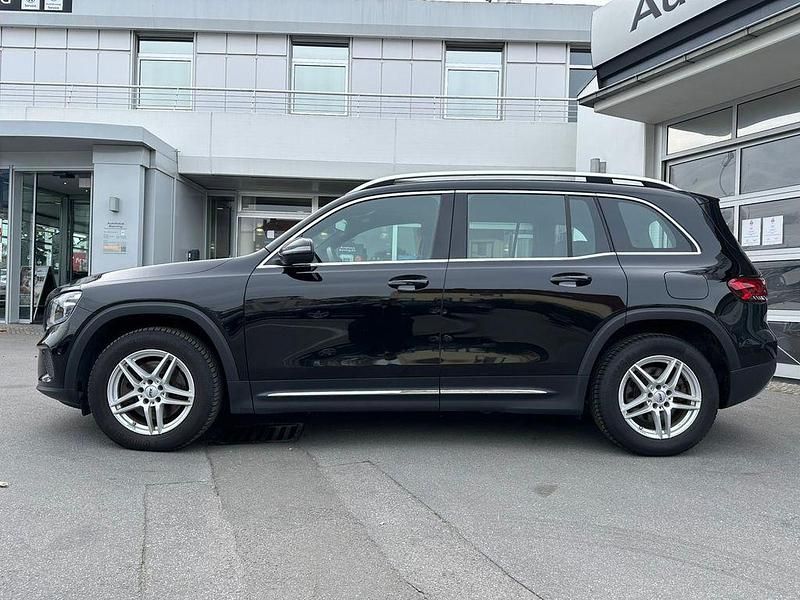 Gebraucht Mercedes GLB220 Progressive 190 PS (139 kW) 2023 Schwarz SUV