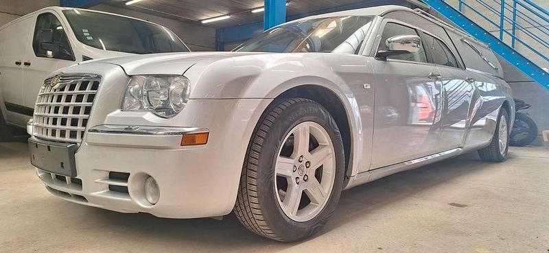 Gebraucht Chrysler 300C 218 PS (160 kW) 2011 Limousine