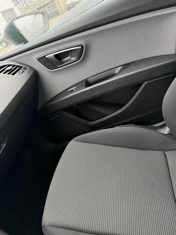 Gebraucht Seat Leon 125 PS (91 kW) 2017 Grau Limousine