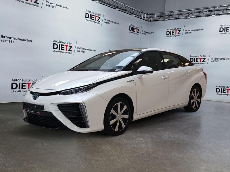 Gebraucht Toyota Mirai Basis 154 PS (113 kW) 2020 Weiß Limousine