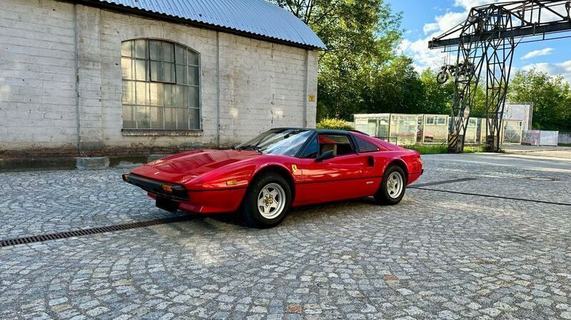 Rot Gebraucht 1978 Ferrari 308 Cabrio | 98.500 € - Bild 1/4