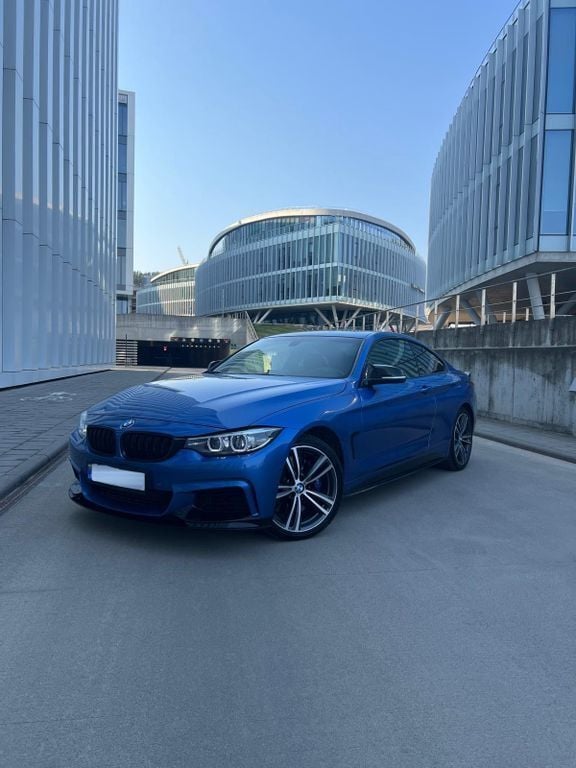 Blau Gebraucht 2017 BMW 440 M Sport Coupé | 25.500 € - Bild 1/4