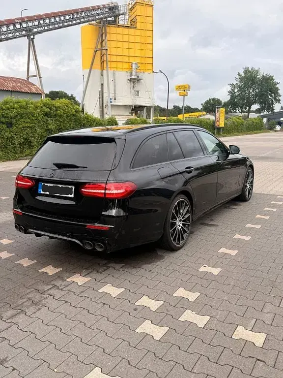 Gebraucht Mercedes E53 AMG AMG 435 PS (319 kW) 2020 Schwarz Limousine