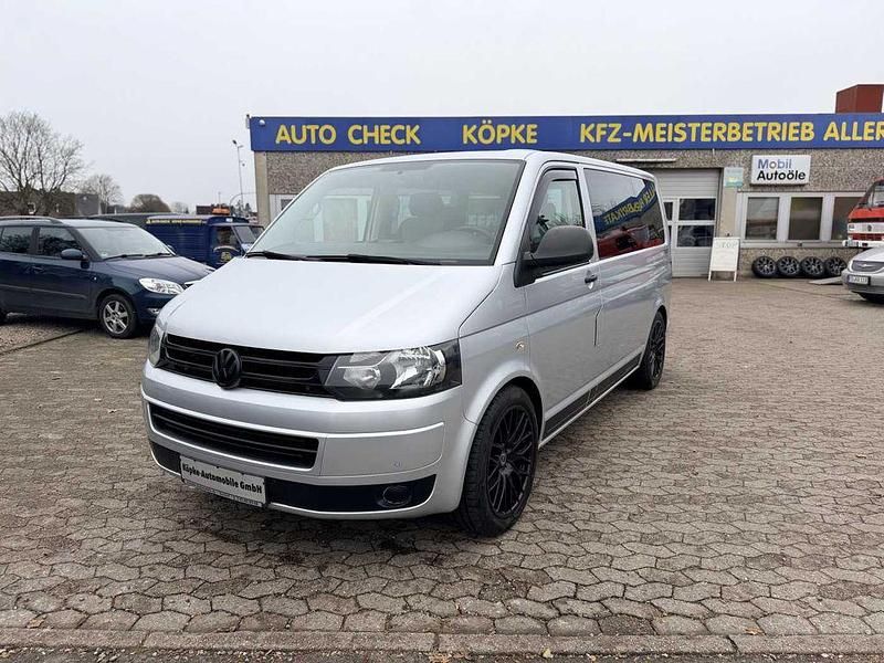 Gebraucht VW Multivan 140 PS (102 kW) 2013 Silber Van