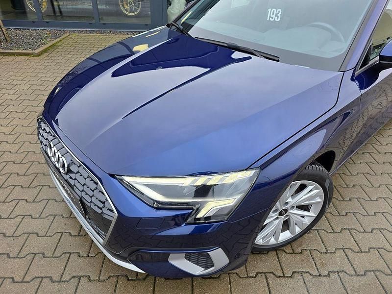 Gebraucht Audi A3 Advanced 150 PS (110 kW) 2021 Blau Limousine