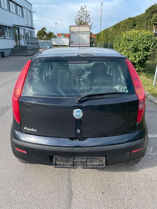 Schwarz Gebraucht 2004 Fiat Punto Kleinwagen | 299 € (Superpreis) - Bild 1/4