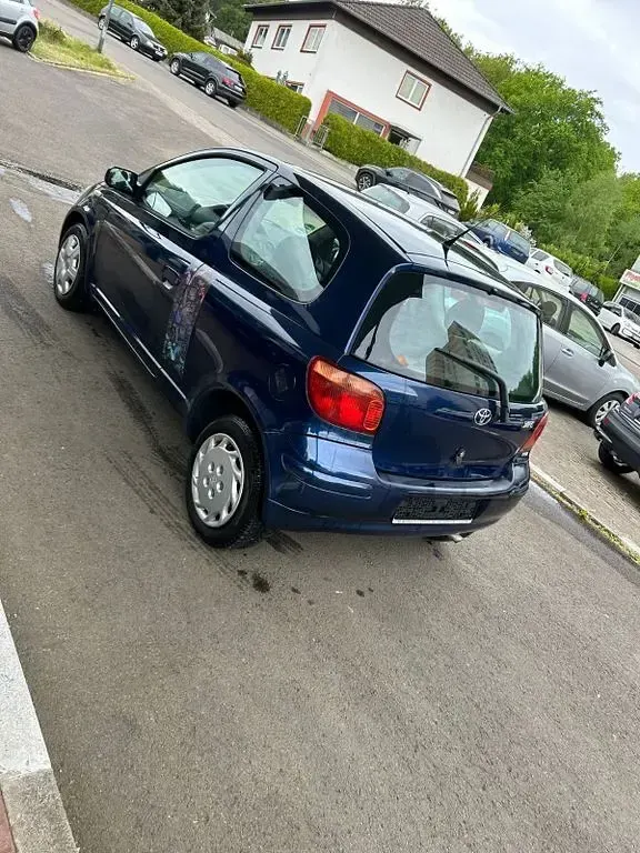 Gebraucht Toyota Yaris Sol 87 PS (63 kW) 2003 Blau Limousine
