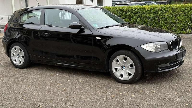 Gebraucht BMW 116 122 PS (89 kW) 2008 Schwarz ii Kleinwagen