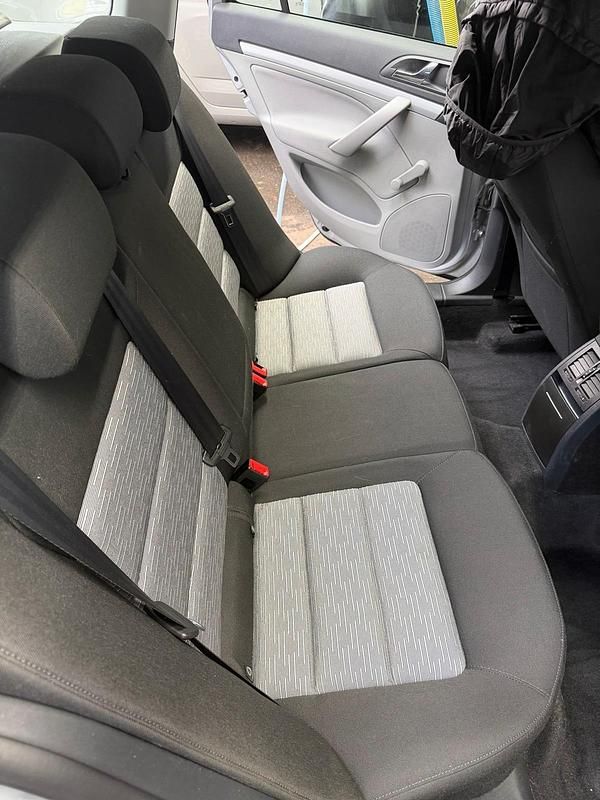 Gebraucht Skoda Octavia 122 PS (89 kW) 2009 Grau Kombi