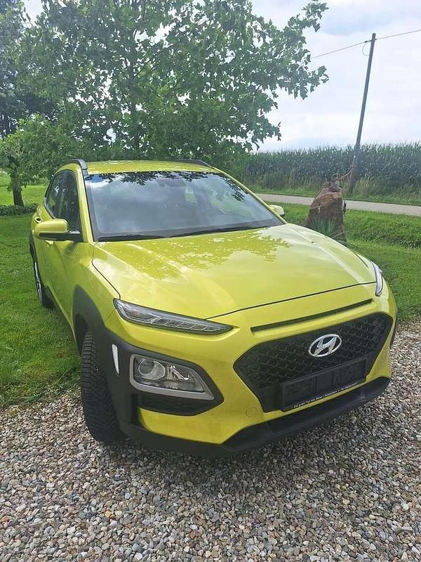 Grün Gebraucht 2018 Hyundai Kona Trend SUV | 13.700 € (Guter Preis) - Bild 1/4
