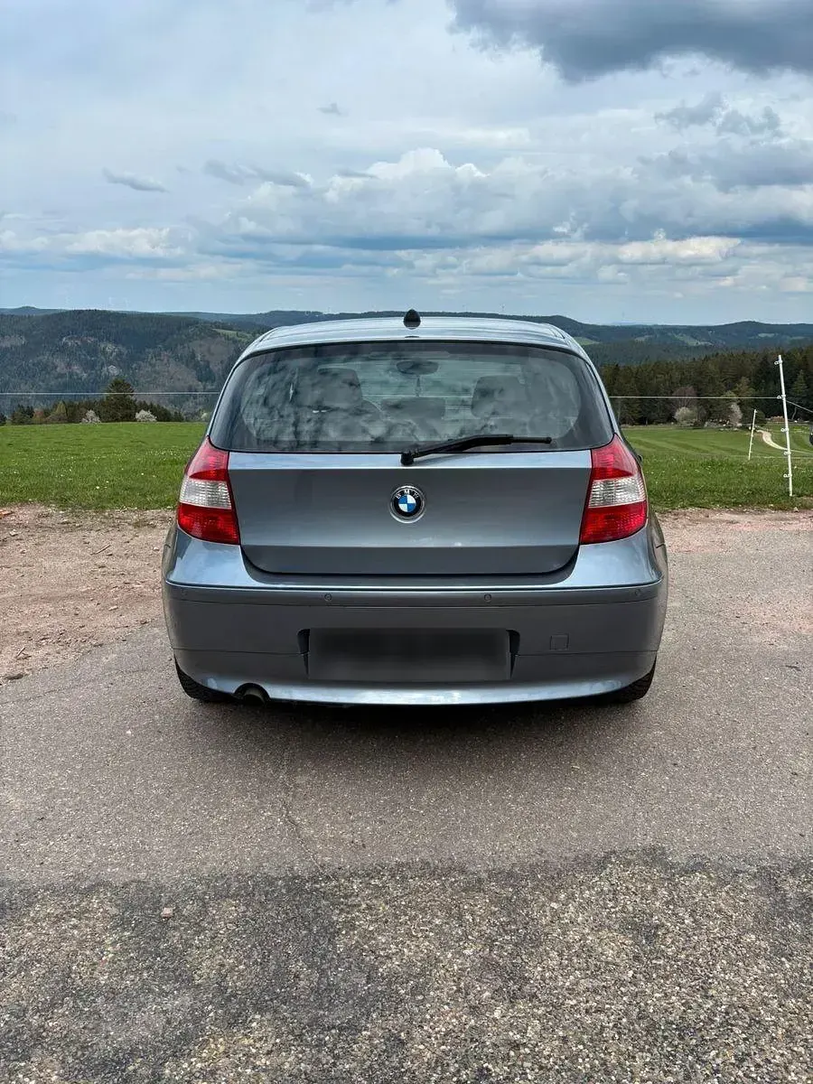 Gebraucht BMW 116 116 PS (85 kW) 2005 Blau Kleinwagen