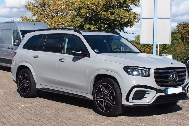 Alpingrauunilack Gebraucht 2024 Mercedes GLS450 AMG SUV | 115.000 € (Guter Preis) - Bild 1/4