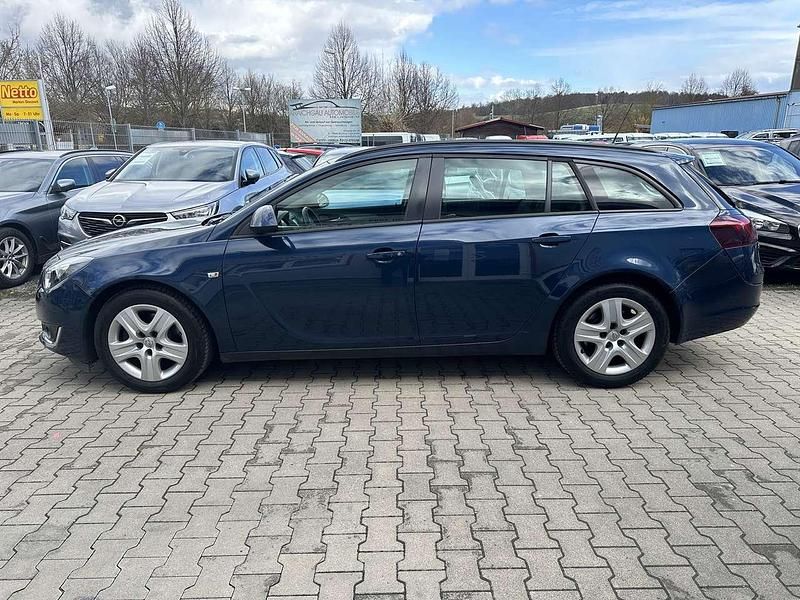 Gebraucht Opel Insignia 140 PS (102 kW) 2014 Blau Kombi