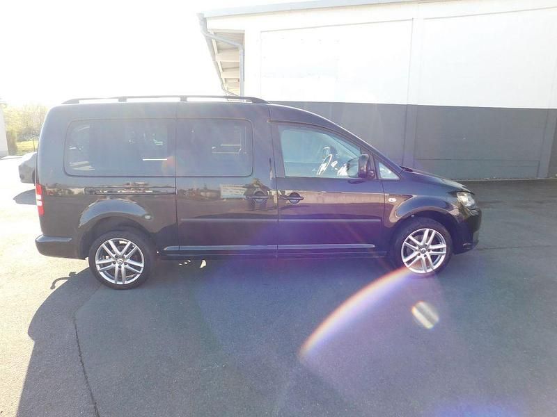 Gebraucht VW Caddy Maxi Trendline 102 PS (75 kW) 2013 Schwarz Van / Kleinbus