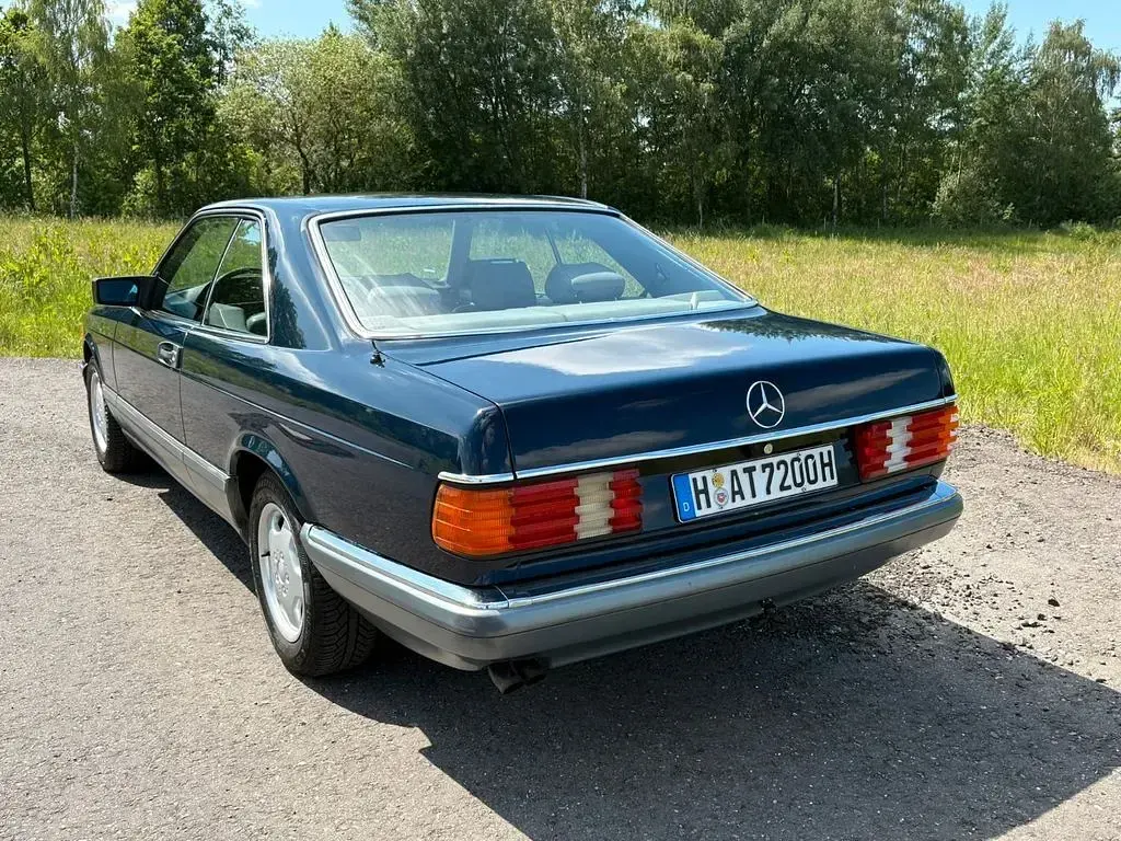 Gebraucht Mercedes 500 223 PS (164 kW) 1986 Blau Coupé