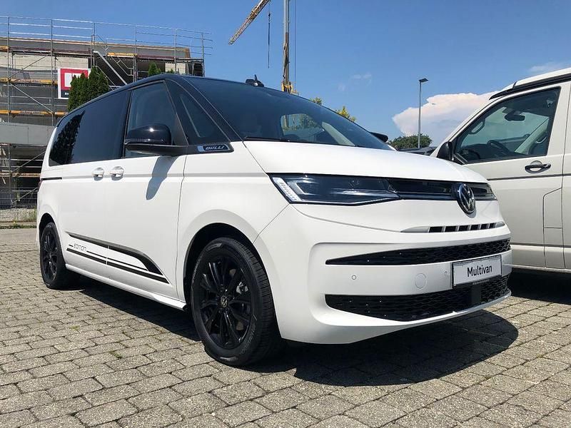 Neu VW Multivan Edition 150 PS (110 kW) 2025 Candyweiss Van