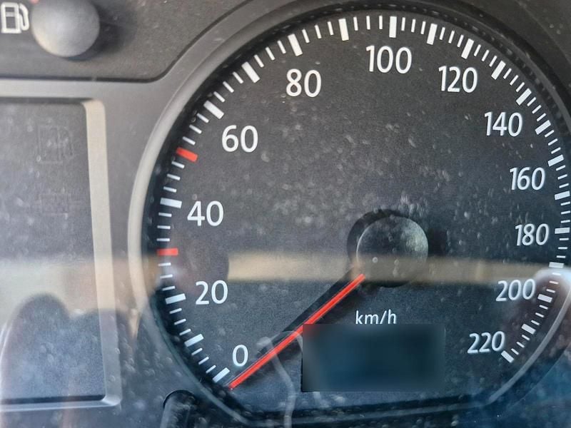 Gebraucht VW Polo 54 PS (39 kW) 2006 Rot Kleinwagen